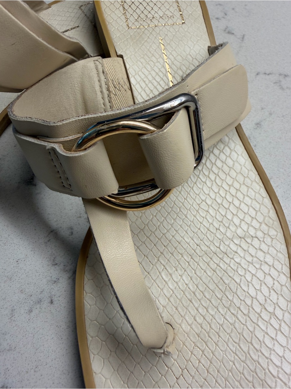 Dolce Vita Cream Thong Sandals with Gold Ring Detail - Picture 3 of 7